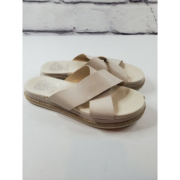 Vince Camuto VC Rickert Womens Sz 7M Slipn On Sandals Shoes Ivory - Picture 1 of 10